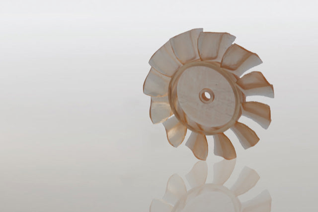 Ventilador impreso con la resina 3D rígida Forward AM Ultracur3D RG 1100 transparente