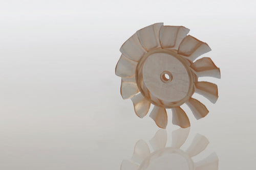Ventilador impreso con la resina 3D rígida Forward AM Ultracur3D RG 1100 transparente